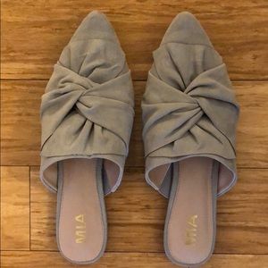 MIA Cabaret-N Knotted Mule in Soft Grey Sz 8.5